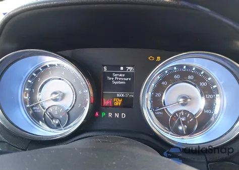 2011 Chrysler 300 Limited z USA, uszkodzony, nr VIN 2C3CA5CGXBH531841